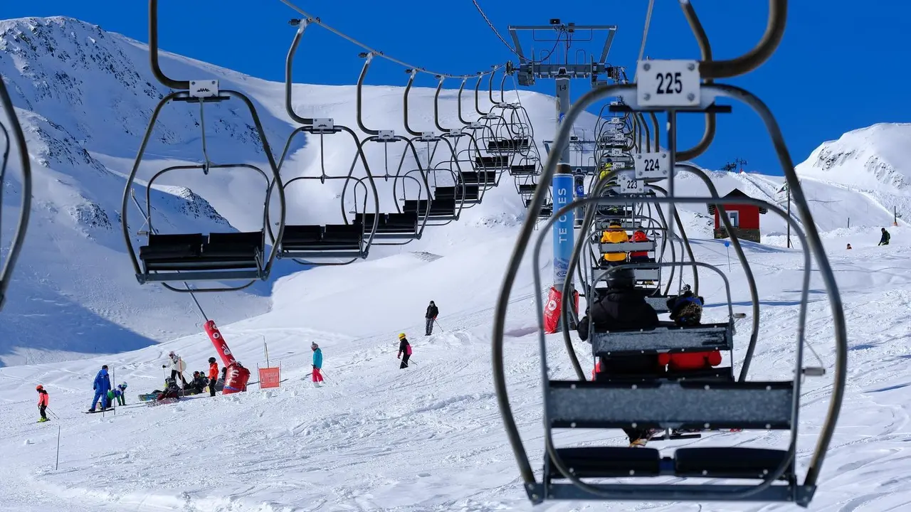 Imagen de archivo de  una de las sillas de Formigal. Foto: Aram&oacute;n Formigal-Panticosa