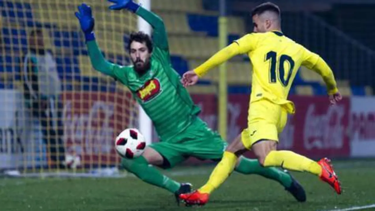 Loscos en el partido ante el Villarreal B | Foto: Villarreal B