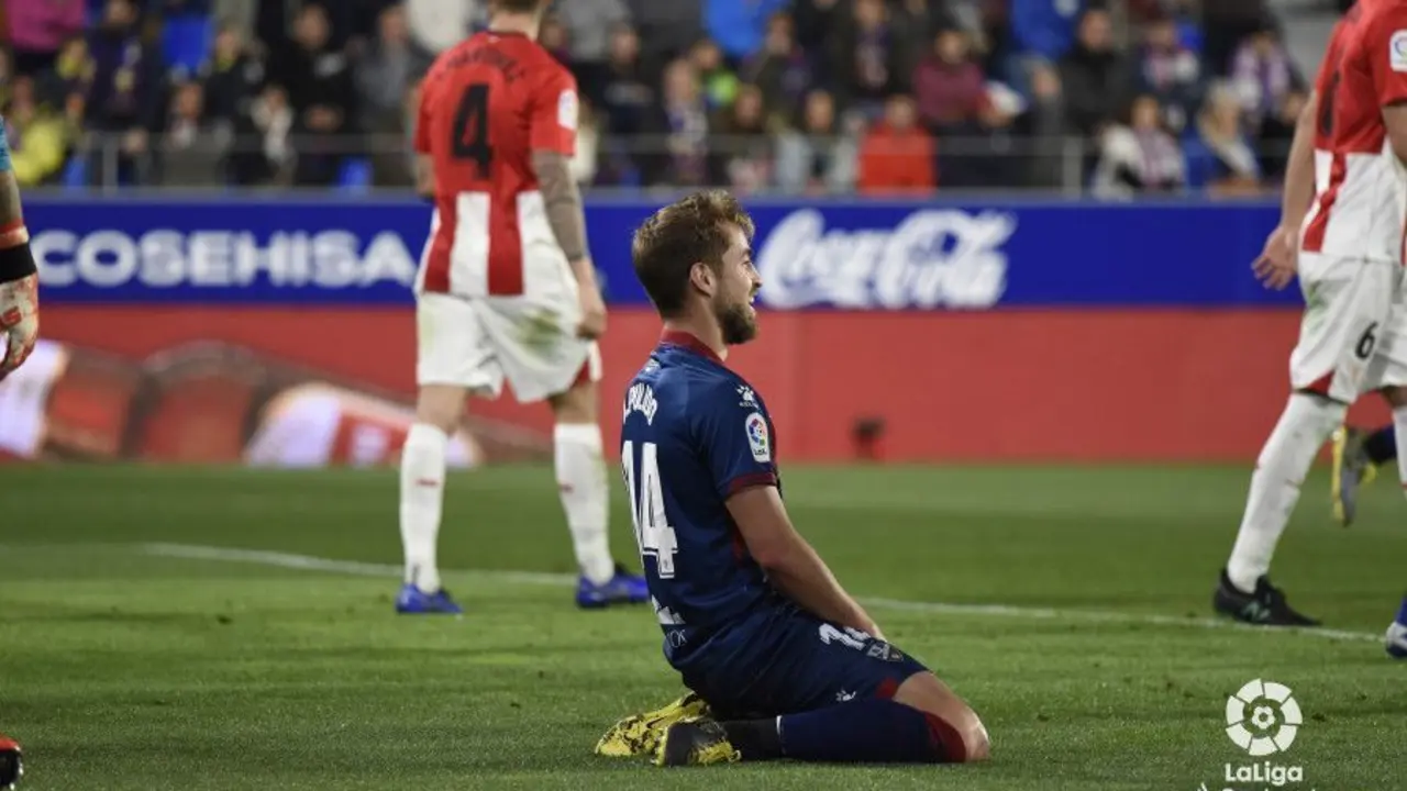 Jorge Pulido es el central que m&aacute;s asiste de LaLiga | LFP
