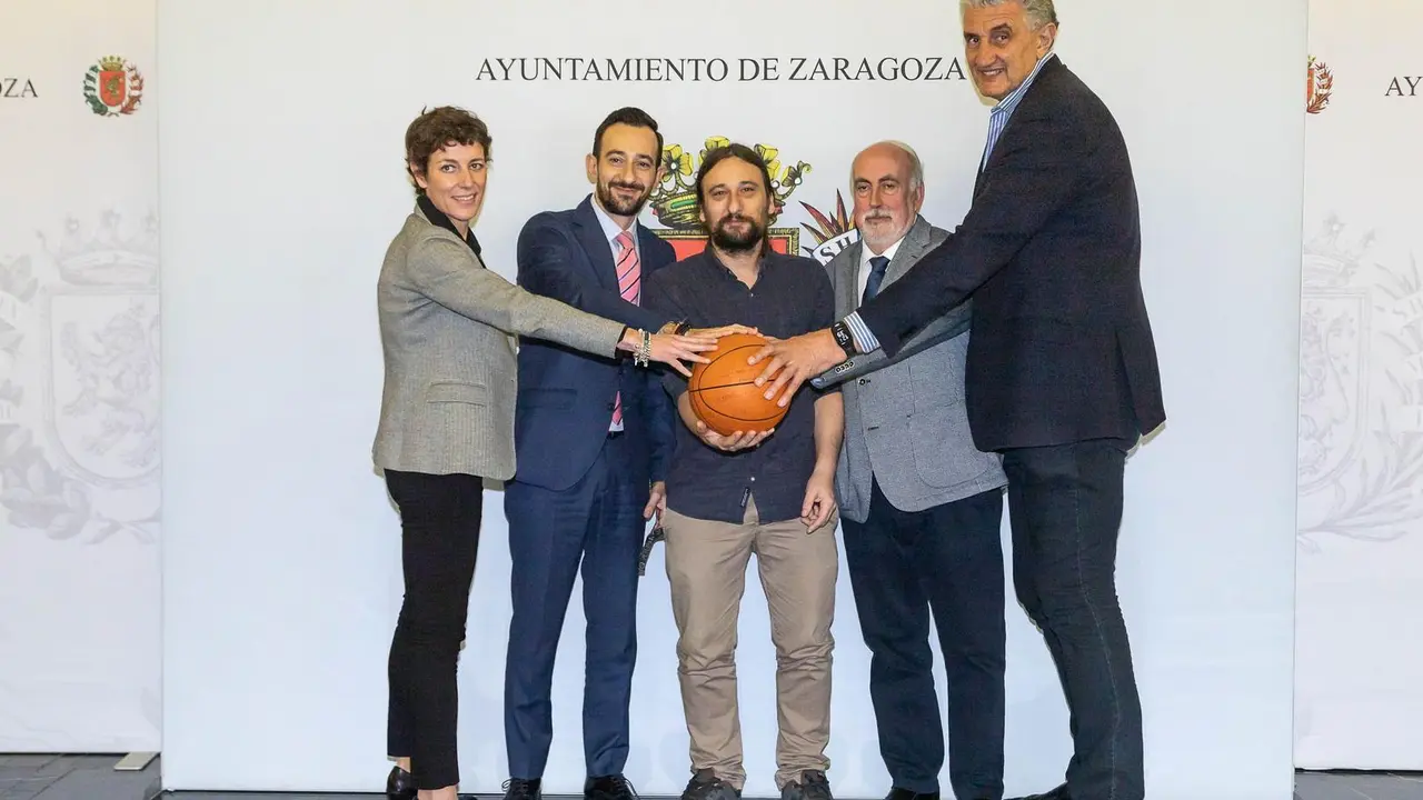 Zaragoza inicia sus actividades como Capital Espa&ntilde;ola del Baloncesto 2019. Foto: Daniel Marcos