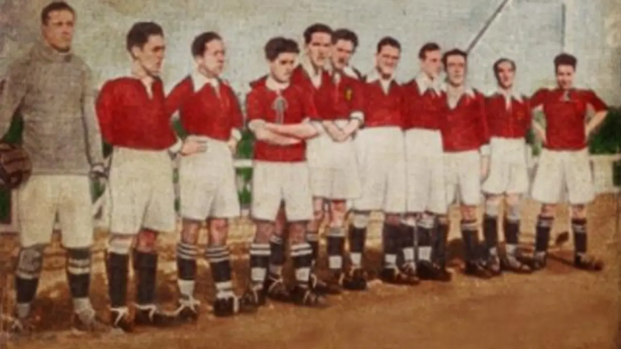 Imagen del album de cromos de la PZ La Convivencia. Foto: Luigi, La Convivencia