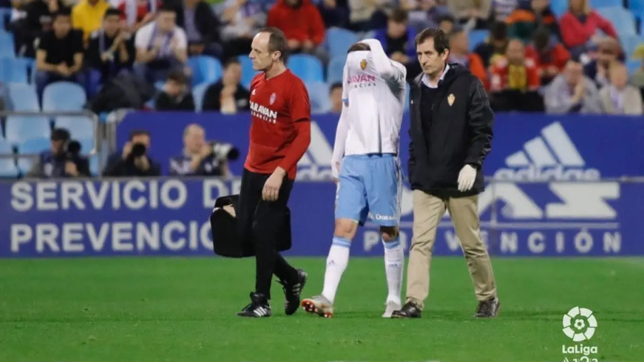 Benito tuvo que marcharse lesionado del partido ante el Elche hace poco m&aacute;s de un mes | Foto: La Liga 123