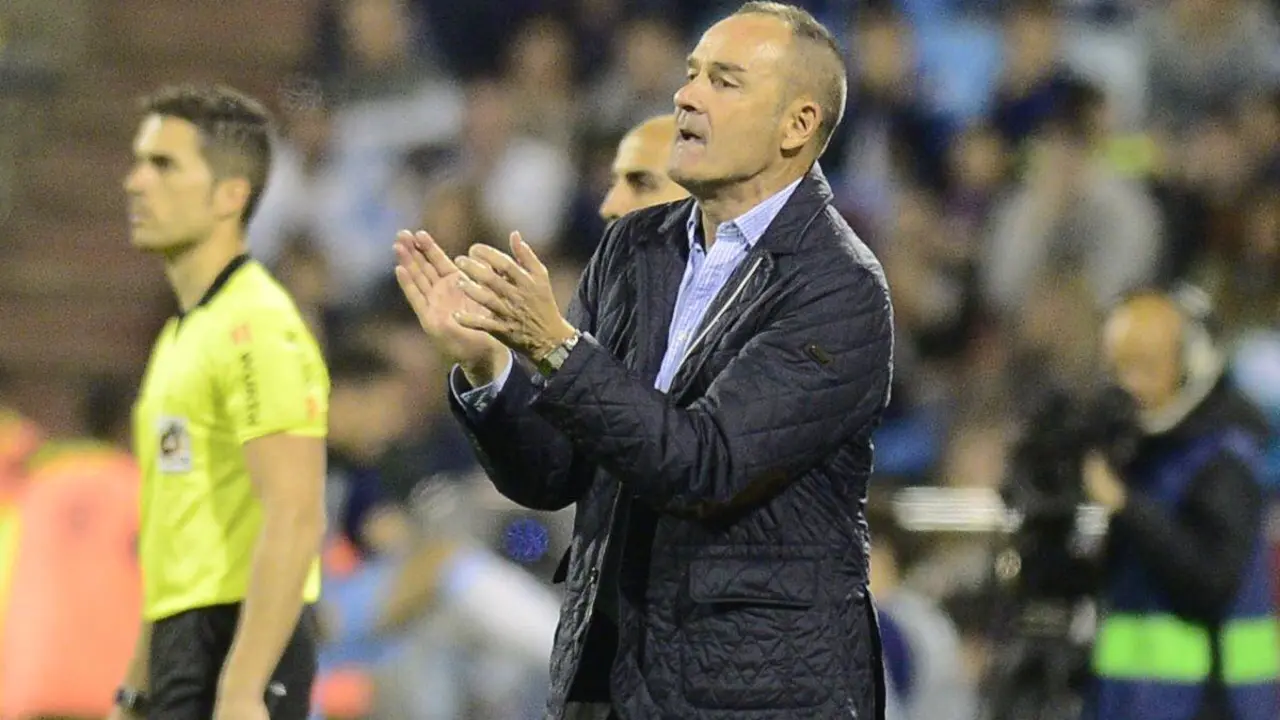V&iacute;ctor en el partido ante el Elche. Foto: Real Zaragoza