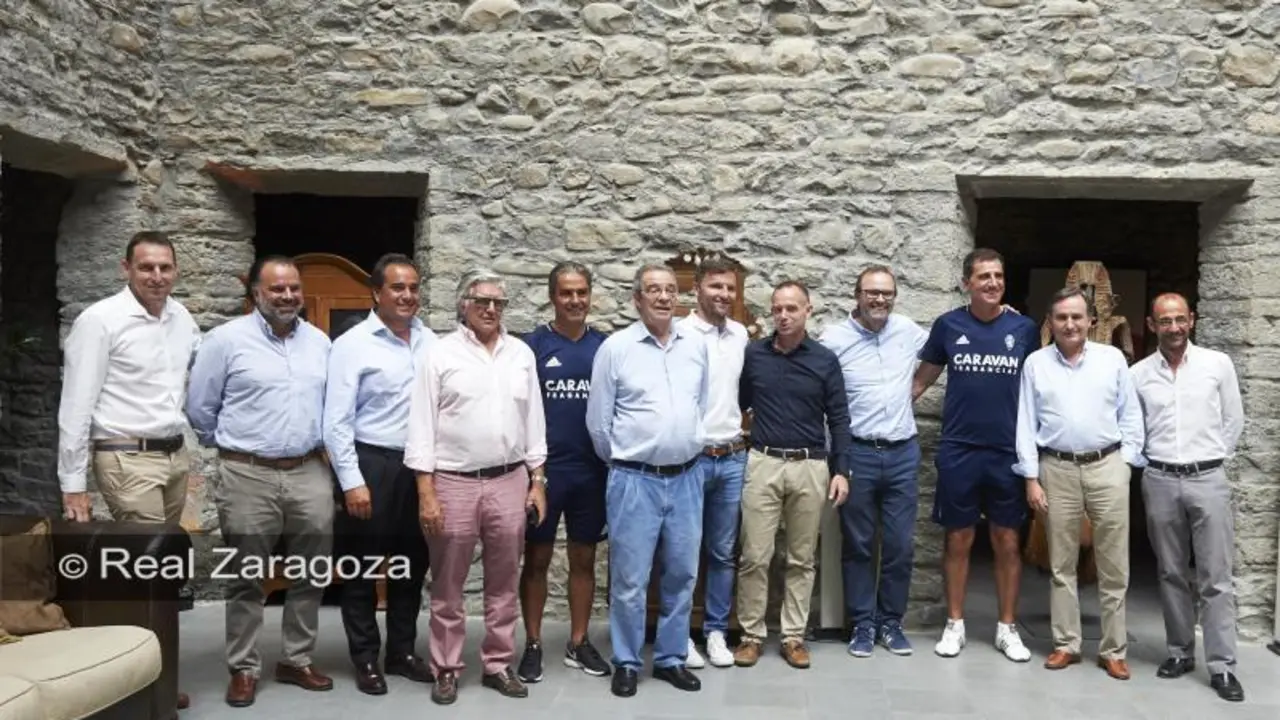 La Fundaci&oacute;n Zaragoza 2032 con Cesar Alierta al frente en Bolta&ntilde;a en 2017. Foto: Real Zaragoza
