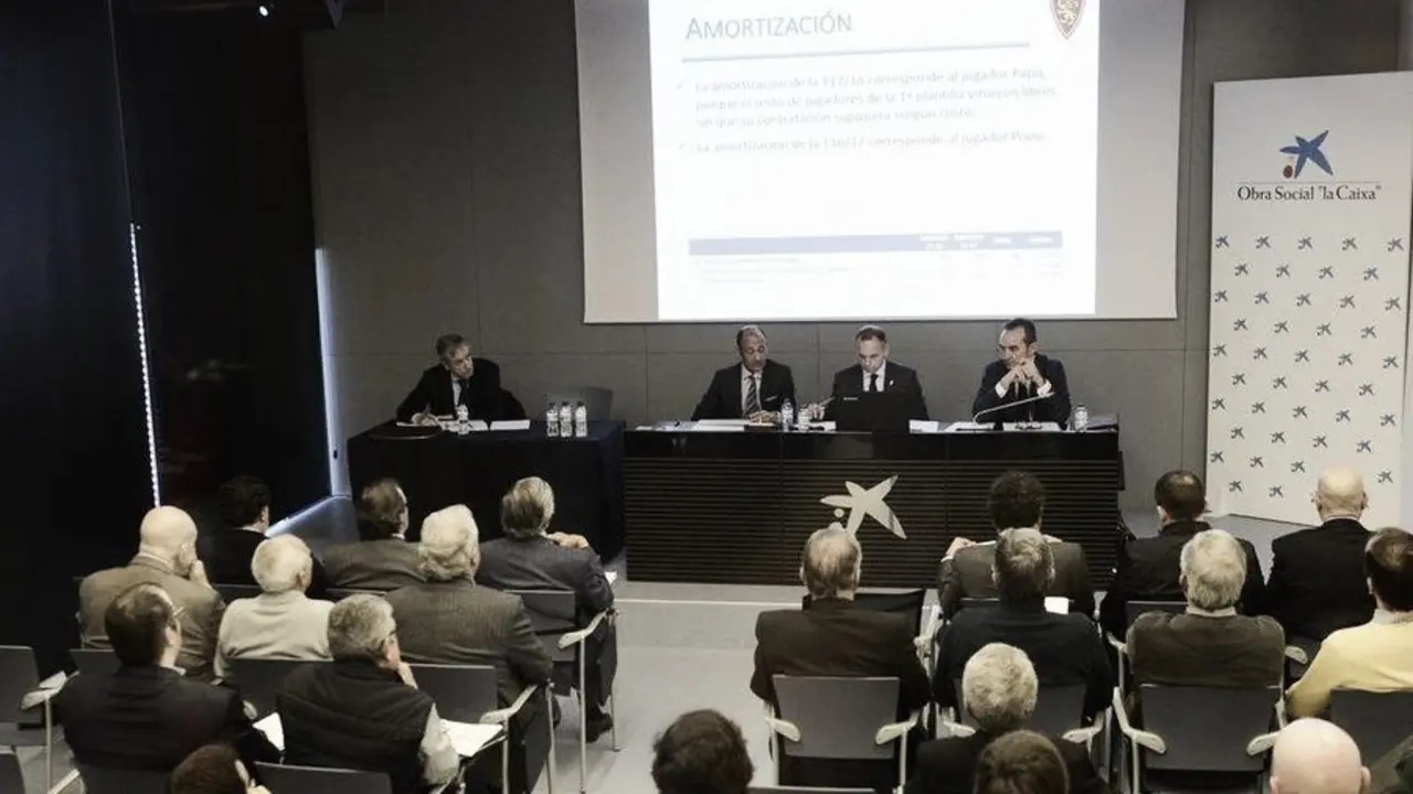 Imagen de la Junta General de Accionistas | Foto: Real Zaragoza