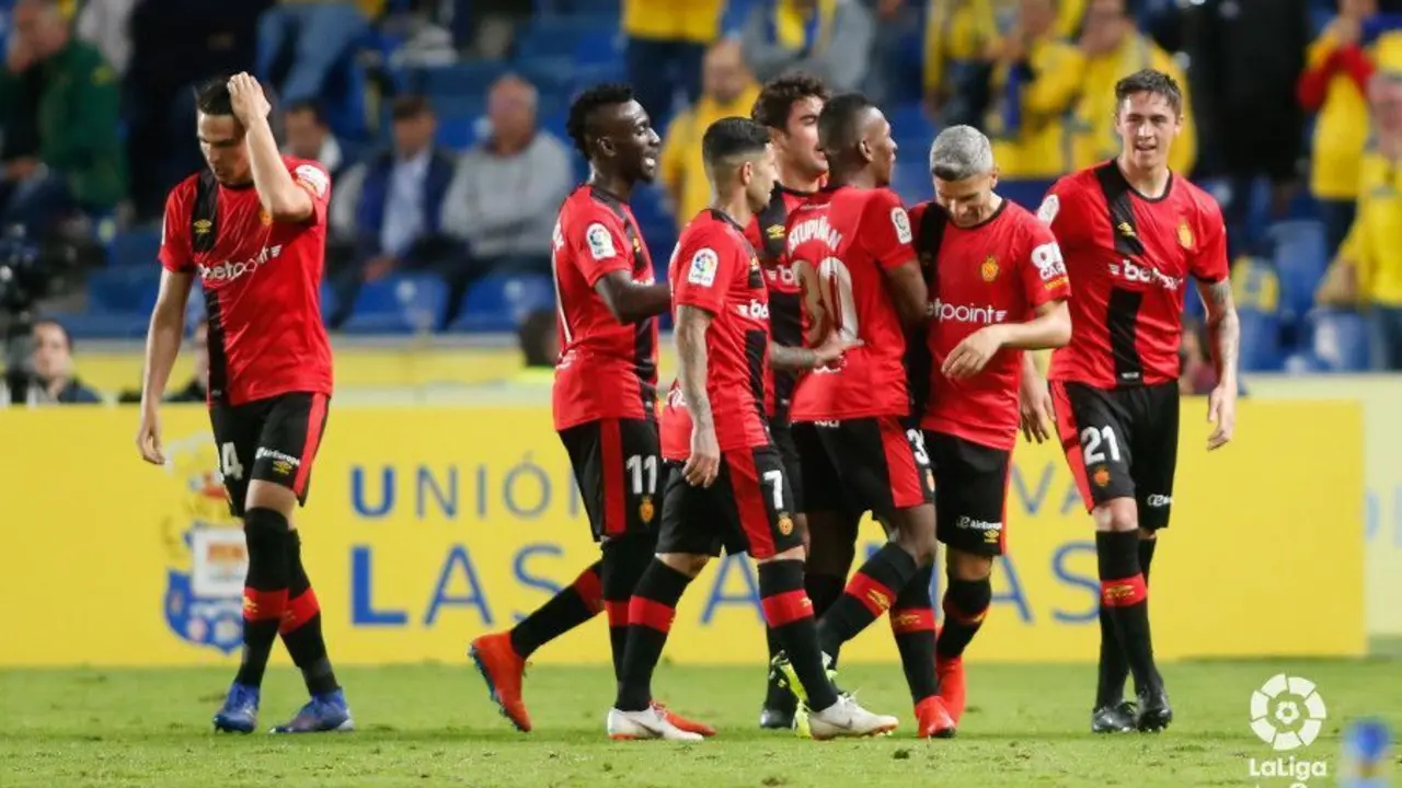 Los futbolistas del Mallorca celebran el gol de la victoria (1-2) ante la U.D Las Palmas en la pasada jornada | Foto: LaLiga