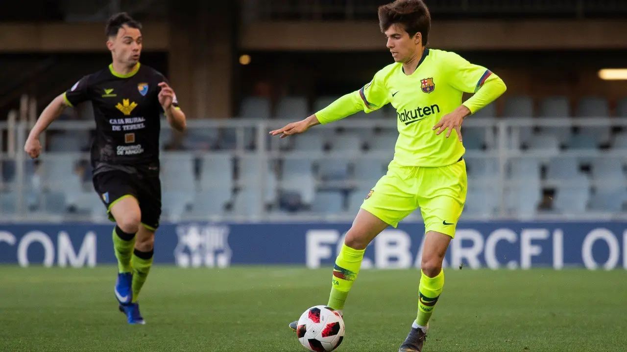 El CD Teruel se enfrenta al Bar&ccedil;a B en Mini Estadi /Foto: @FCBarcelonaB
