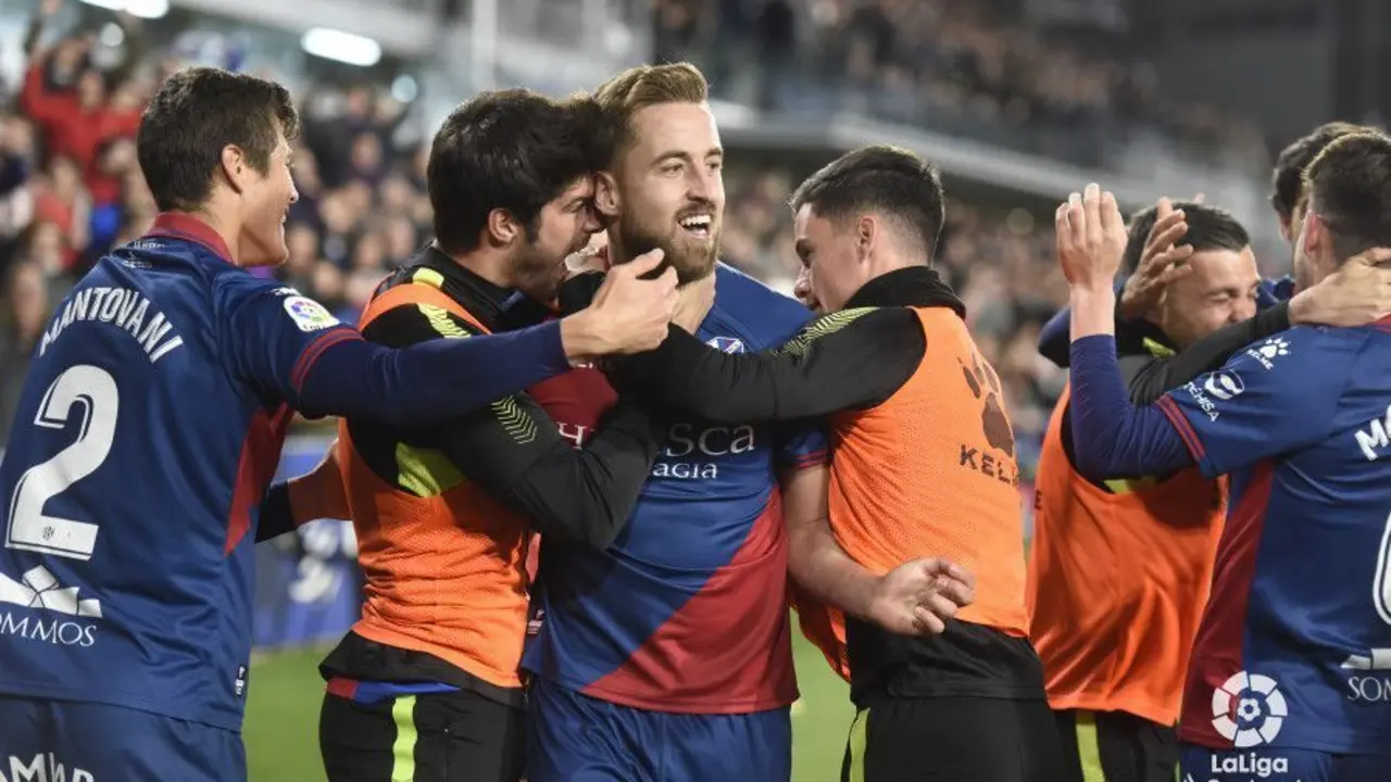 Pulido puso el 3-2 de la remontada, pero no pudo certificar el Huesca la victoria ante el Celta. Foto: LaLiga Santander