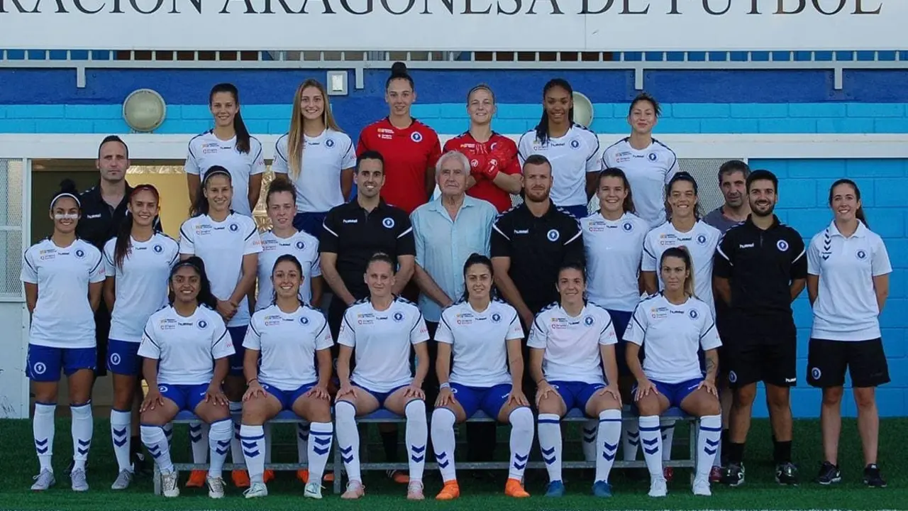 Foto oficial de la temporada 2018 -2019 del Zaragoza CFF