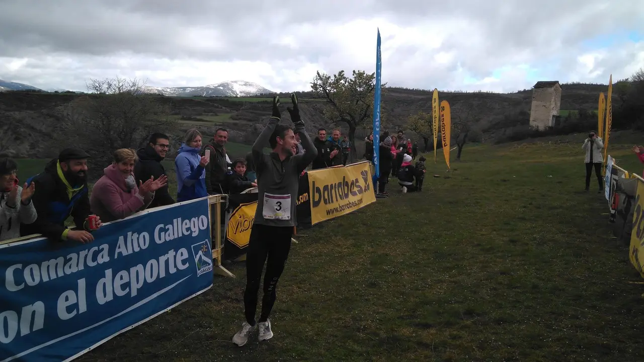 Dani Osanz en la meta de la Osan Cross Mountain 2019 | Foto: Chabier Miguel