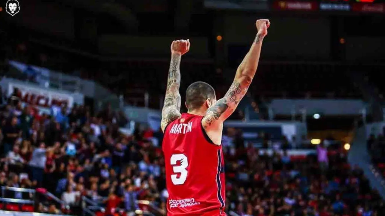 Nacho Mart&iacute;n, en el triunfo ante Unicaja. Foto: Esther Casas/Tecnyconta Zaragoza