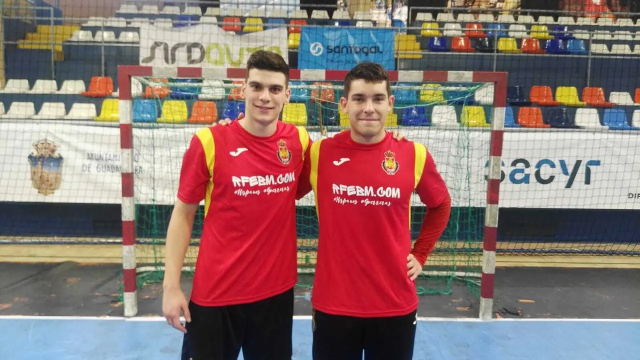Malo y Broto, con la selecci&oacute;n espa&ntilde;ola junior. Foto: Cedida