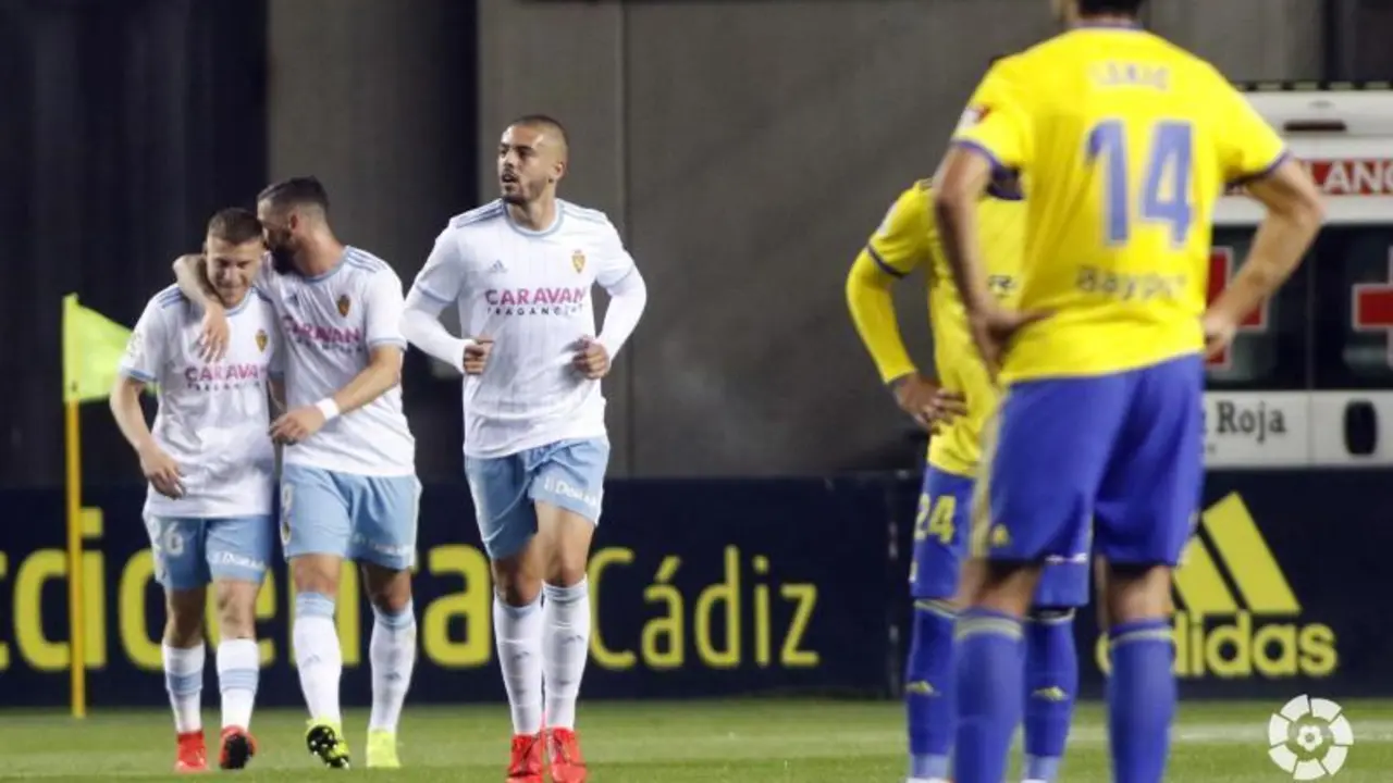 &Aacute;lvaro y Biel celebran uno de los goles del canterano. Foto: La Liga 123
