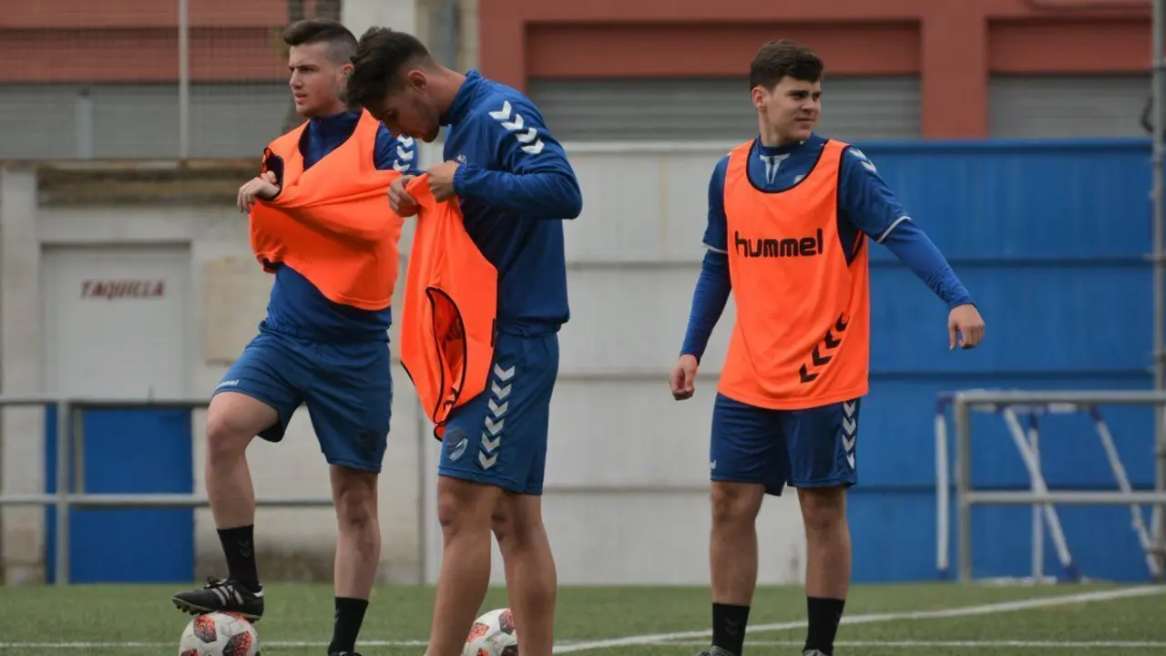 El CD Ebro recibe al filial del Espanyol. Foto: @CD_Ebro