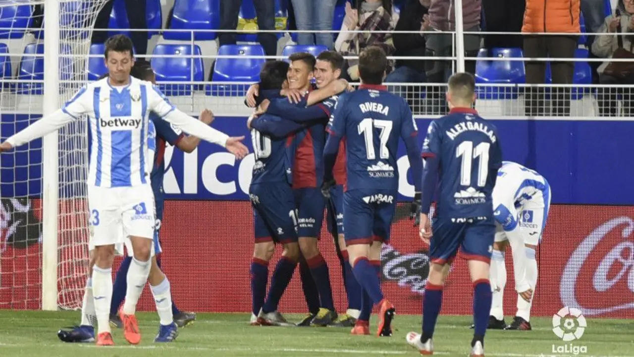 Mantovani celebra uno de los goles que anot&oacute; al Legan&eacute;s | Foto: LFP