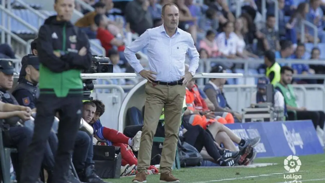 V&iacute;ctor Fern&aacute;ndez en el Heliodoro Rodr&iacute;guez. Foto: Liga 123