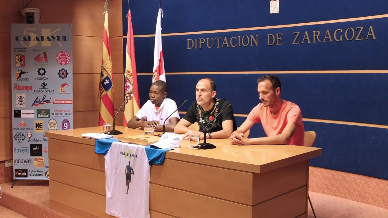 Imagen de la presentaci&oacute;n de la 5K Calatayud en la Diputaci&oacute;n de Zaragoza. Foto: Cedida