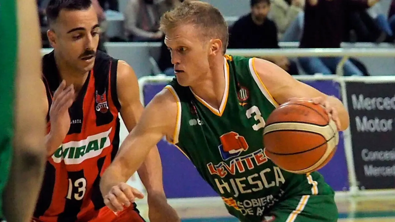 Tyler Haws, con el Levitec Huesca | Foto: C. Pascual