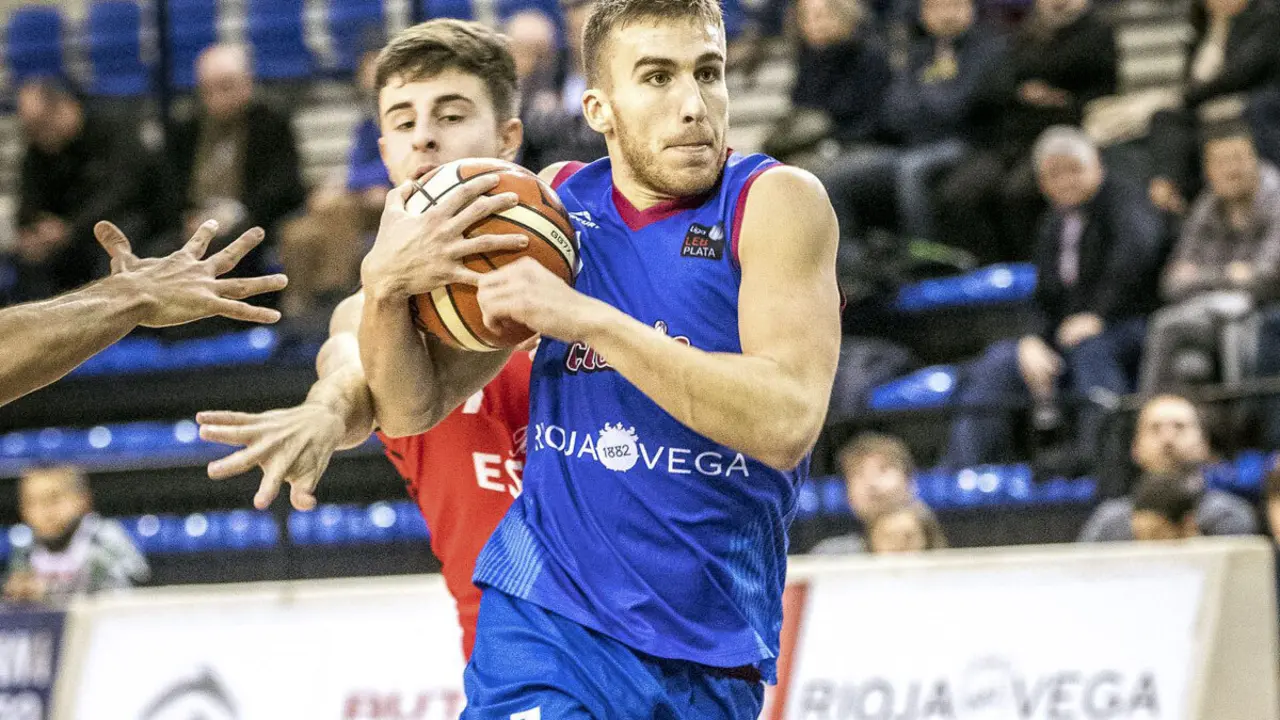 Jorge Lafuente durante un partido con CB Clavijo esta temporada | Foto: CB Clavijo