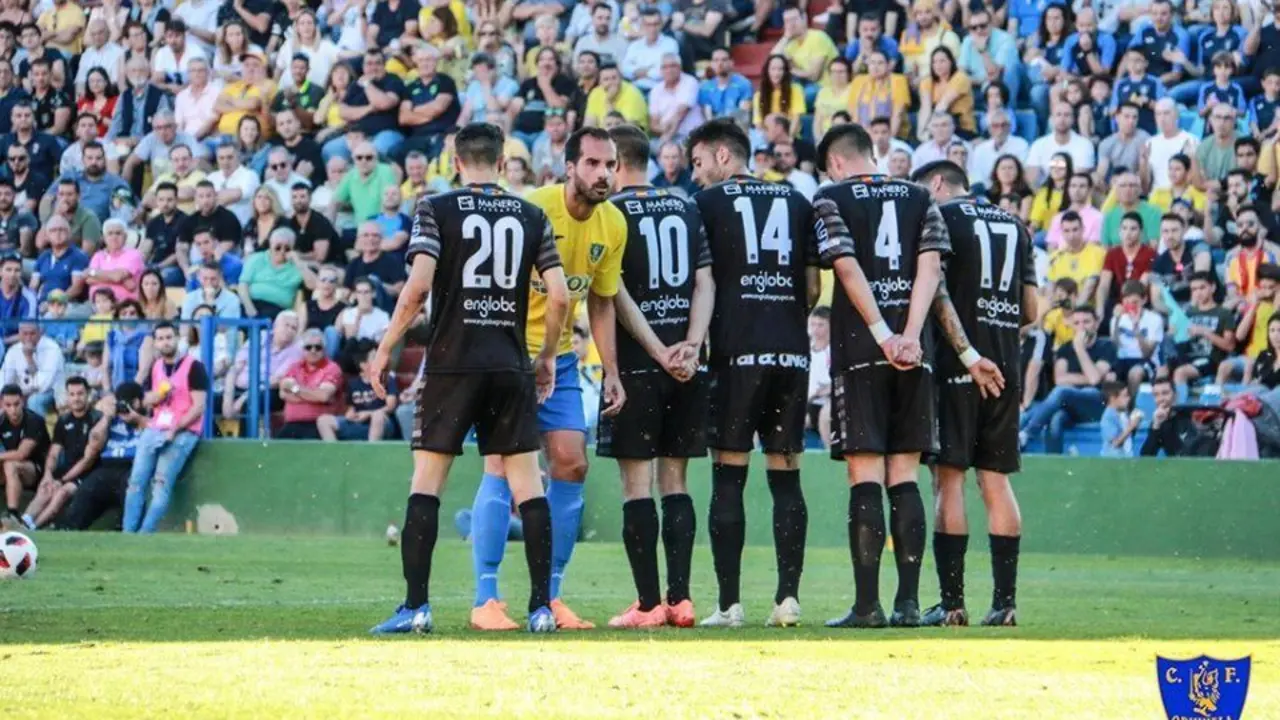 Partido entre Tarazona y Orihuela de la primera ronda de playoff de ascenso a Segunda B 