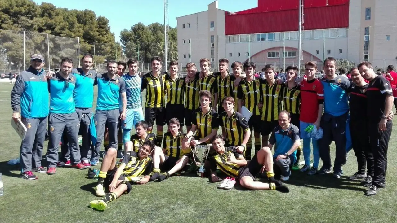 Mej&iacute;a ha jugado esta temporada en el Divisi&oacute;n de Honor Cadete del Real Zaragoza. Foto: Real Zaragoza