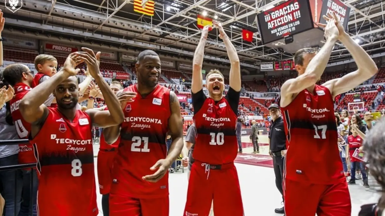 Berhanemeskel, Williams, Seibutis y Fran V&aacute;zquez; tras el partido ante Manresa. Foto: Esther Casas/Basket Zaragoza