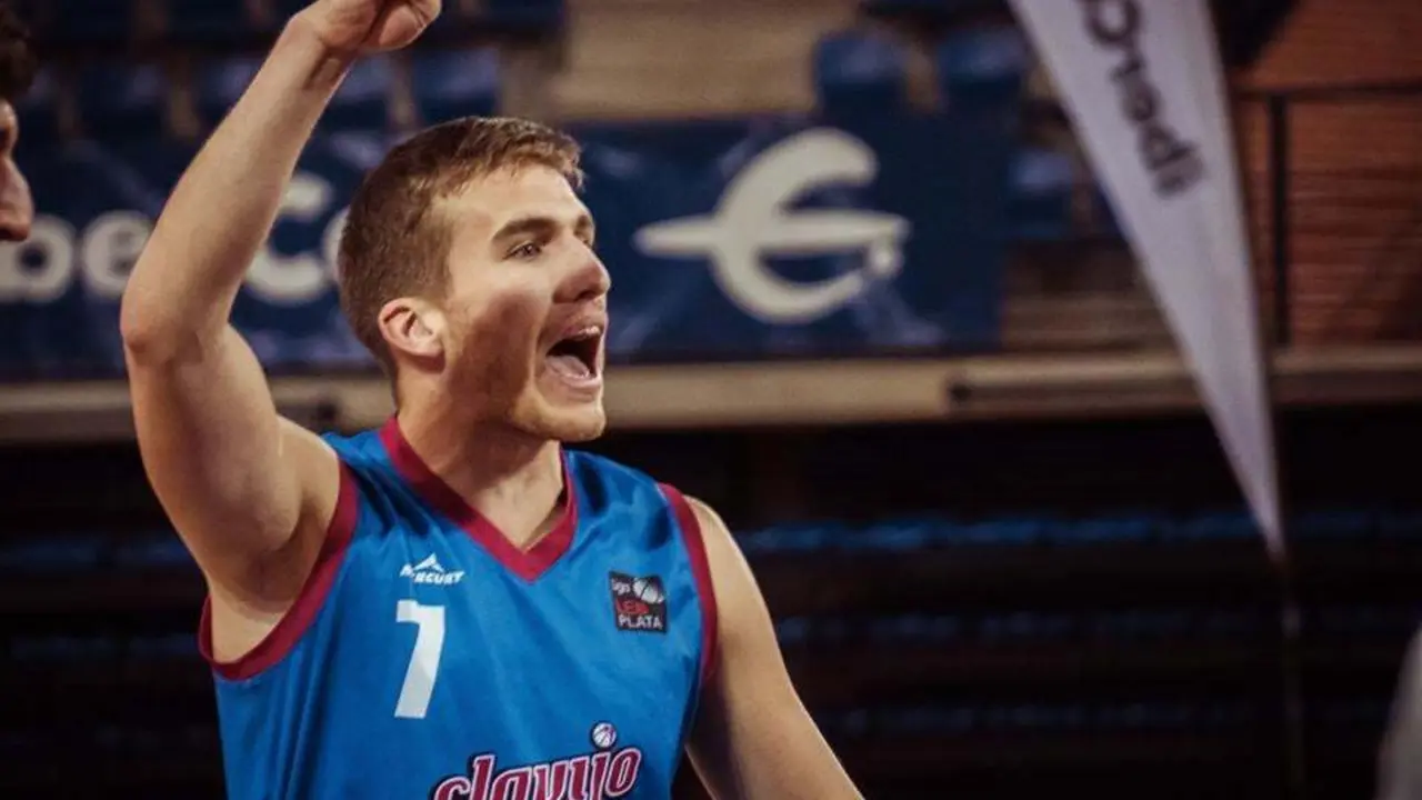 Jorge Lafuente con la camiseta de CB Clavijo en la pasada temporada | Foto: CB Clavijo