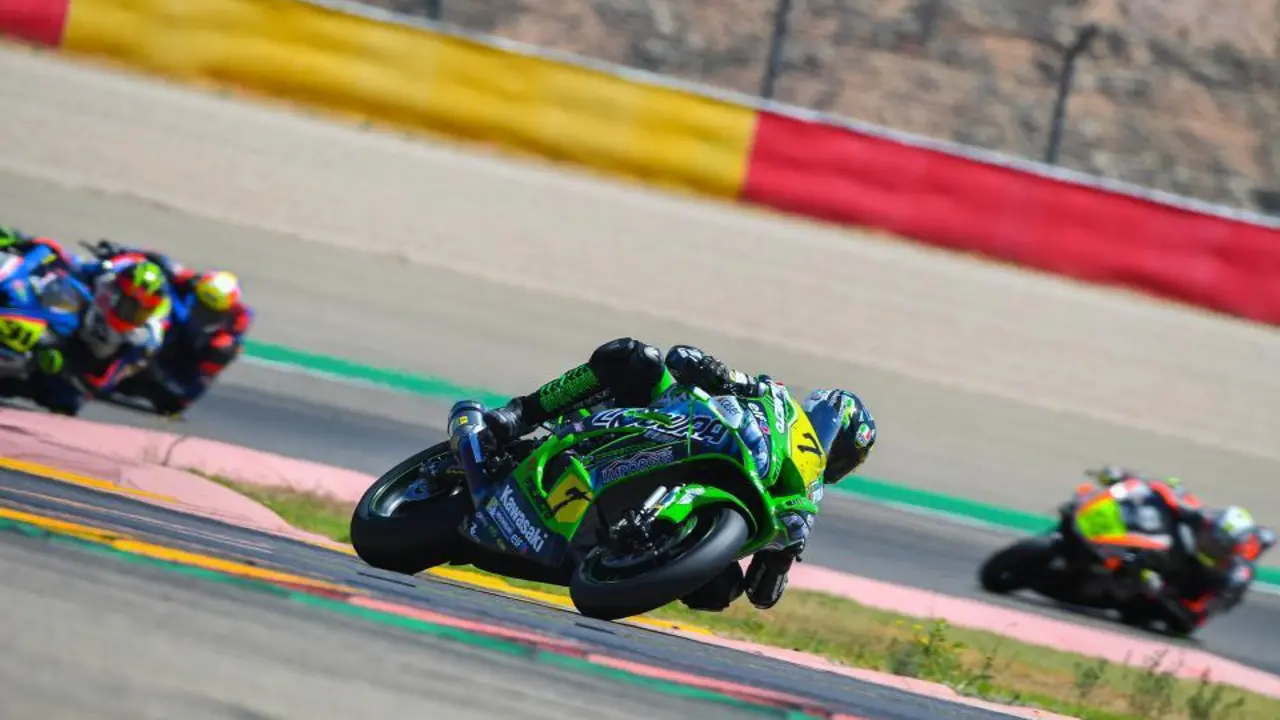 Maximilian Scheib, ganador de las dos carreras de Superbike celebradas en julio en MotorLand. Foto: Agency Sport Media