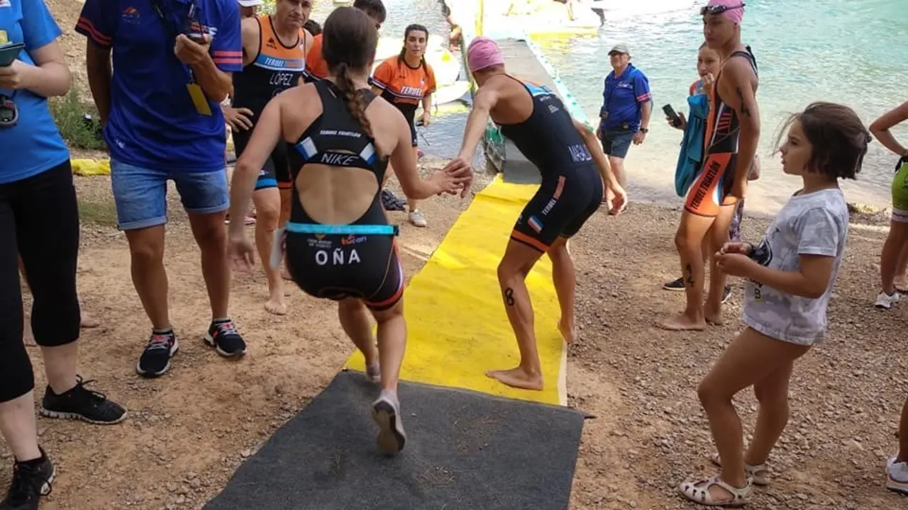Celebraci&oacute;n del Triatl&oacute;n por Relevos Mixtos Ciudad de Teruel 2019. /Foto: Club Nataci&oacute;n Teruel Triatl&oacute;n