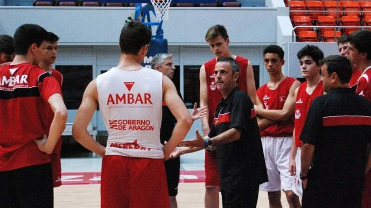 Porfirio Fisac, en la pretemporada del a&ntilde;o pasado. Foto: Basket Zaragoza