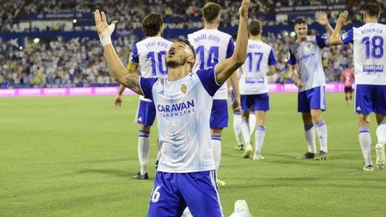 Luis Su&aacute;rez celebra su gol. Foto: Real Zaragoza
