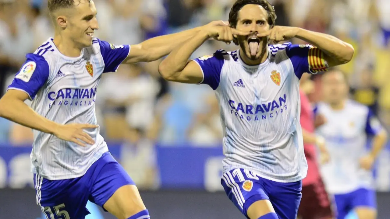 Ros celebra su gol ante el Tenerife. Foto: Real Zaragoza