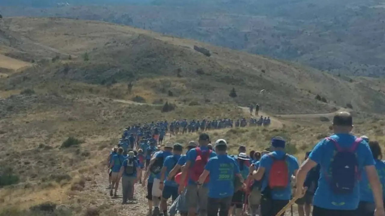 Participantes de la XXIV Marcha Bronchales-Albarrac&iacute;n/ Fuente: Ayuntamiento de Bronchales