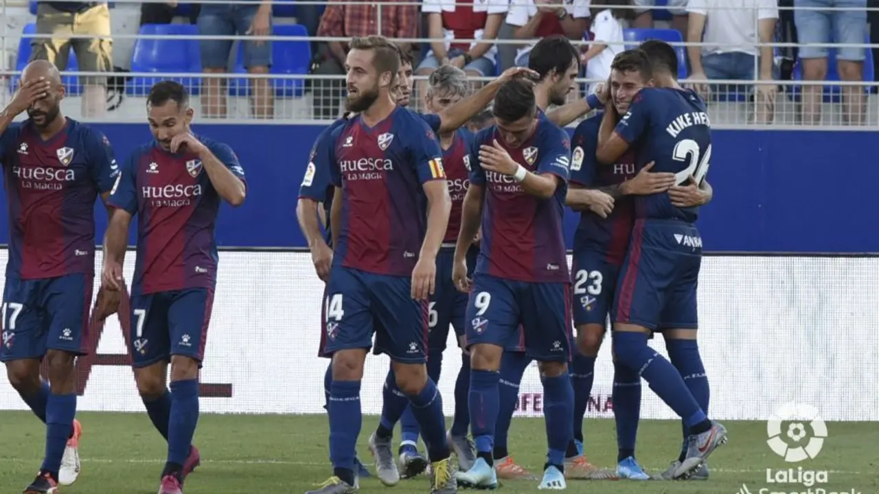 Raba anot&oacute; un gol antol&oacute;gico en su debut en El Alcoraz. | Foto: LFP