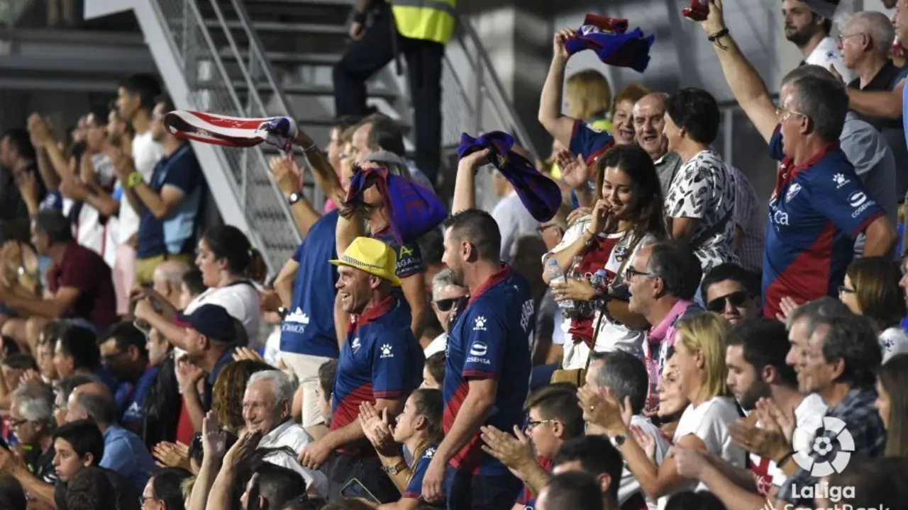 La afici&oacute;n de la SD Huesca | Foto: LFP