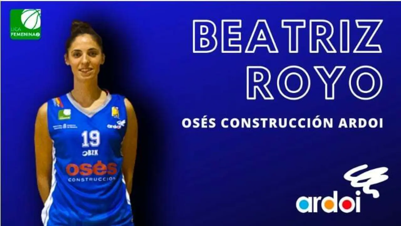 Cartel anunciador de la renovaci&oacute;n de Bea Royo