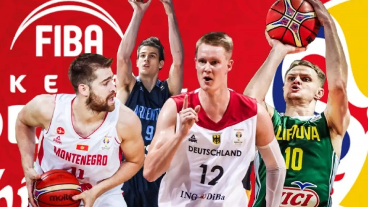 P&oacute;ster del Casademont Zaragoza sobre sus mundialistas