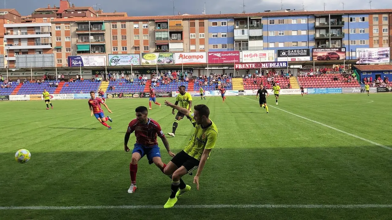 El CD Teruel se enfrenta al Deportivo Arag&oacute;n en Pinilla como estreno de temporada 2019/2020| Foto: Raquel S&aacute;nchez