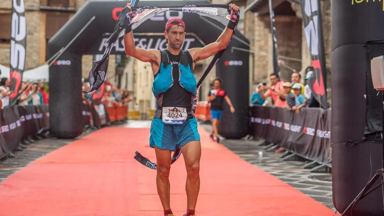 Jonatan Tejada, primer clasficado en la 8K del Trail Valle de Tena. Foto: Chito Speaker
