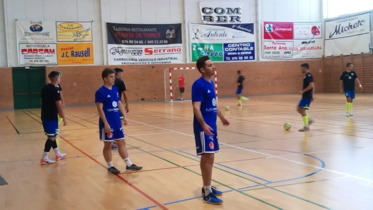 Imagen del calentamiento. Foto: F&uacute;tbol Emotion Zaragoza