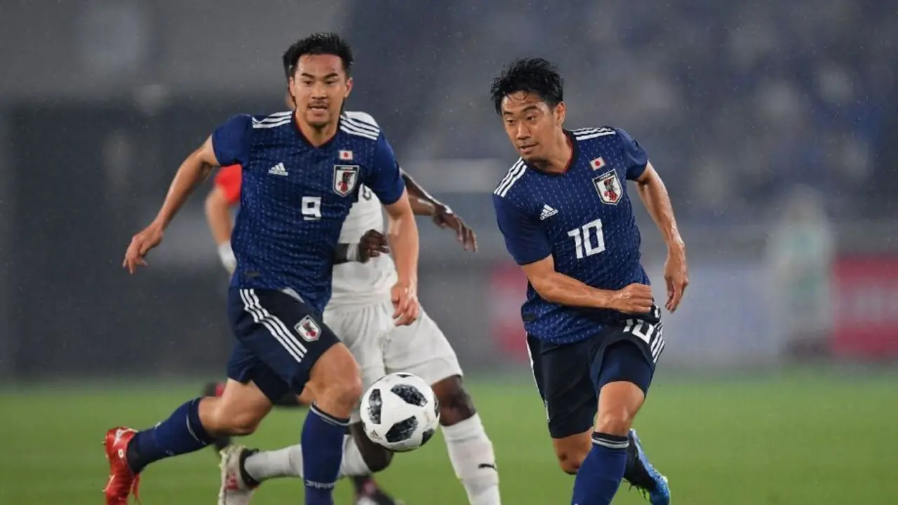 Okazaki (Izda) y Kagawa (de&iexcl;cha) con la selecci&oacute;n de Jap&oacute;n.