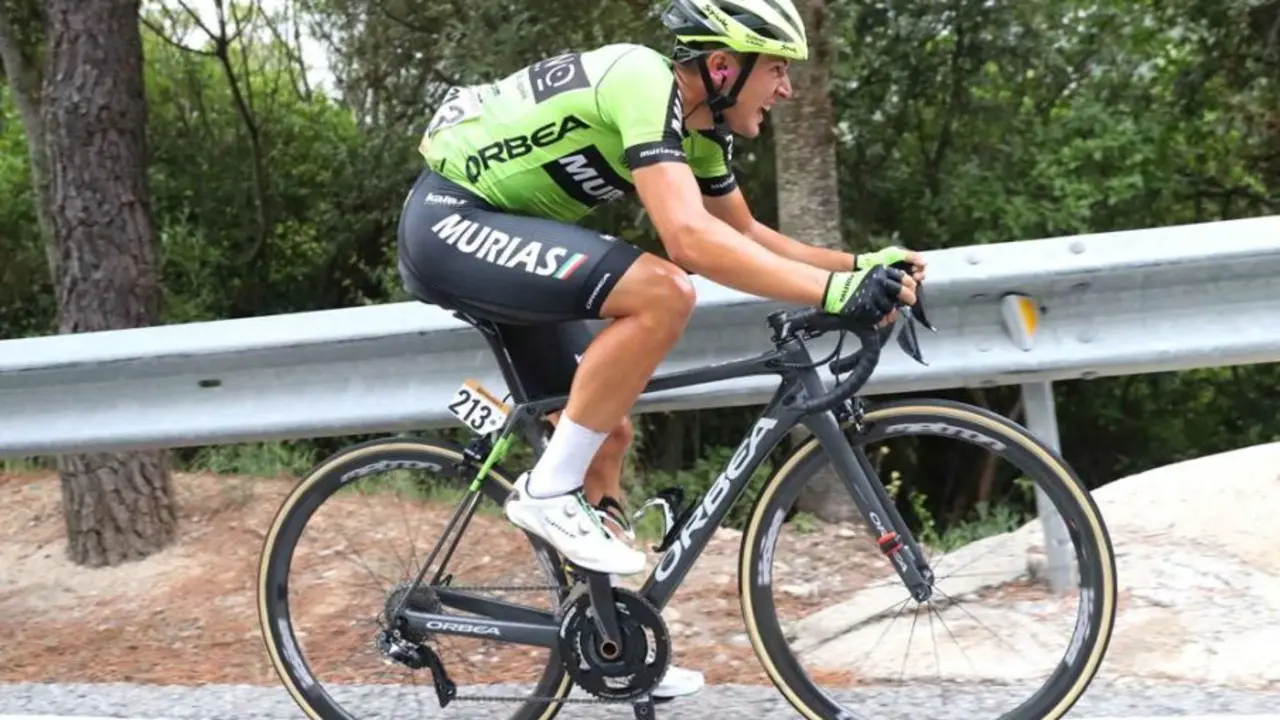 Barcel&oacute; en la Vuelta Ciclista. | Foto: Euskadi-Murias