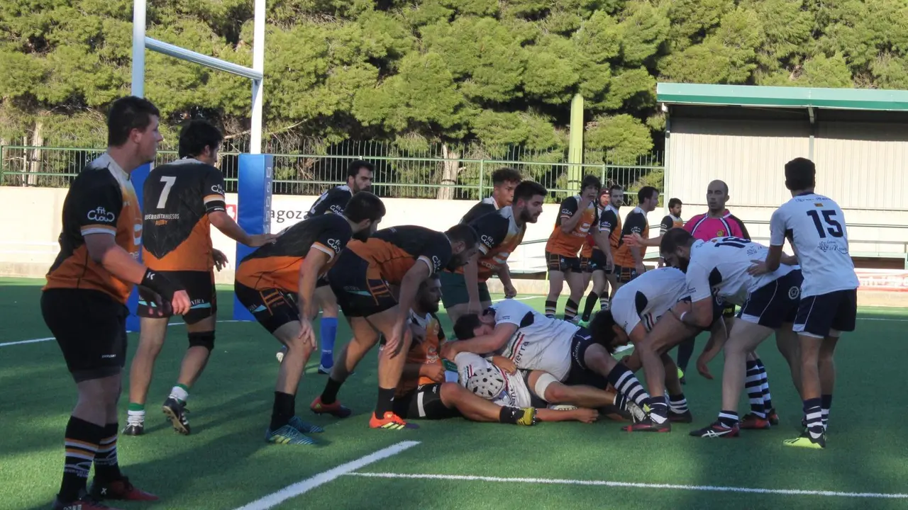 Una jugada del partido del USJ F&eacute;nix contra el Sant Cugat. Foto: USJ F&eacute;nix