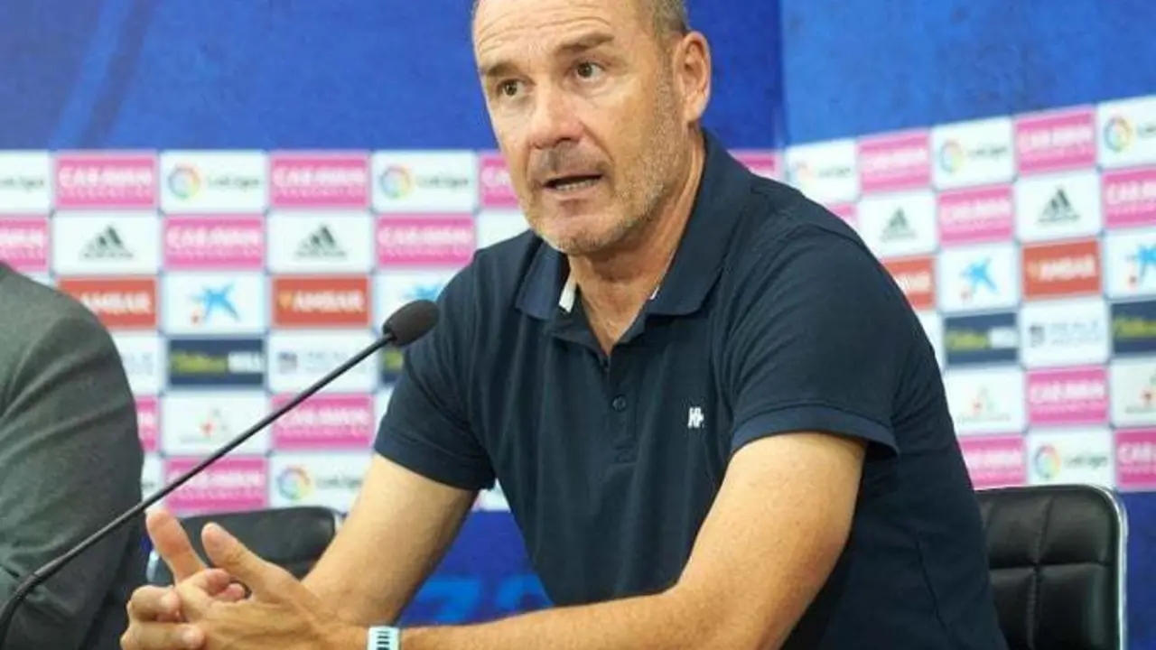 V&iacute;ctor en sala de prensa. Foto: Real Zaragoza