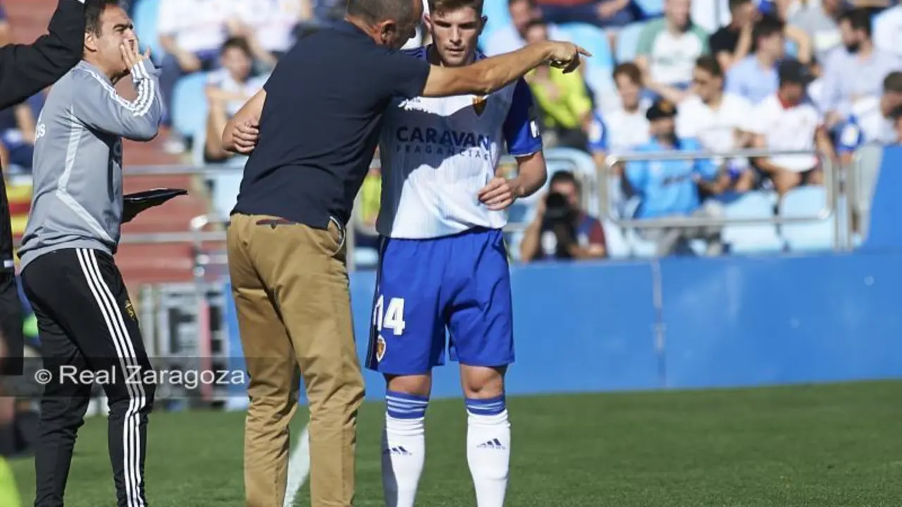 Guti con V&iacute;ctor Fern&aacute;ndez | Foto: Tino Gil, Real Zaragoza