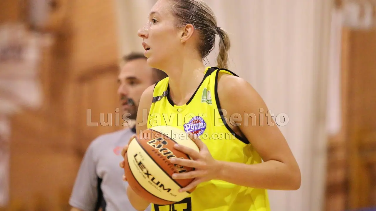 Alicia Lapuente, en un partido con el CB Pozuelo. Foto: Luis Javier Benito