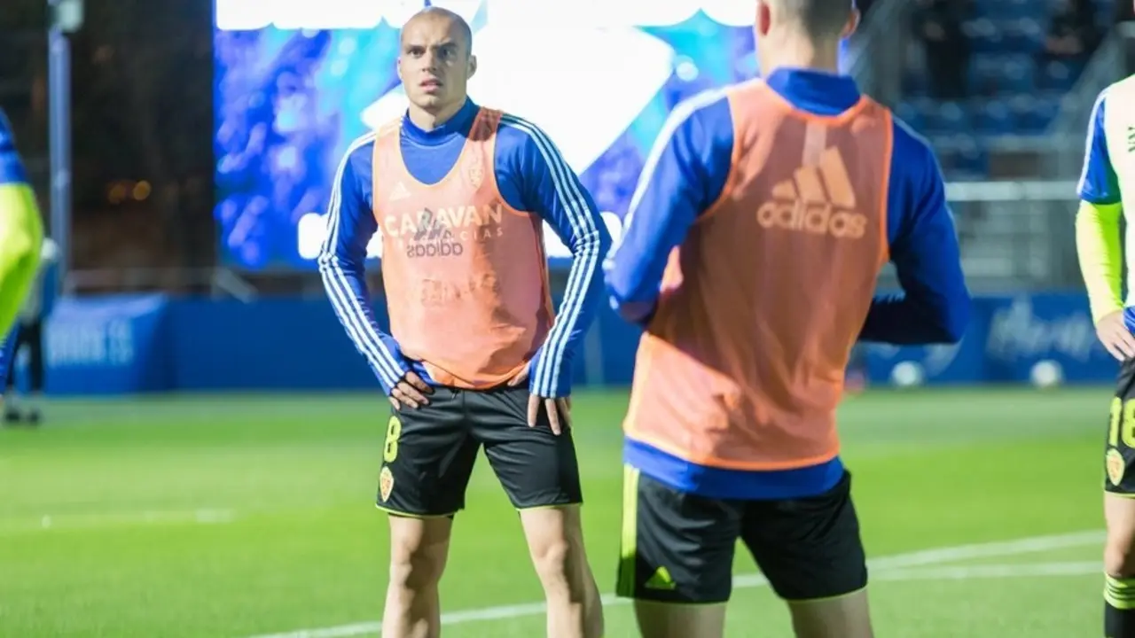 Jorge Pombo, en un calentamiento. Foto: Real Zaragoza