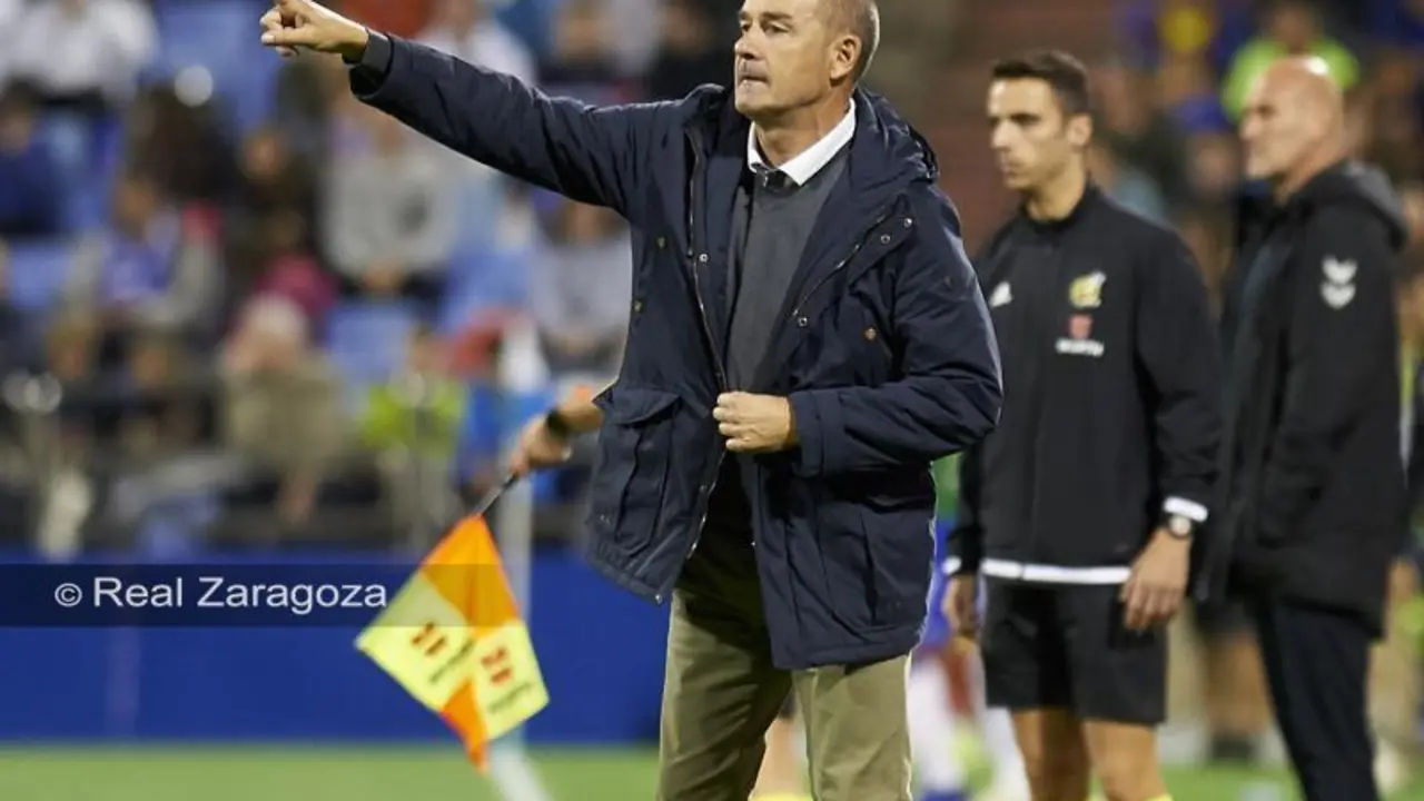 V&iacute;ctor Fern&aacute;ndez en el partido ante Las Palmas. Foto: Real Zaragoza