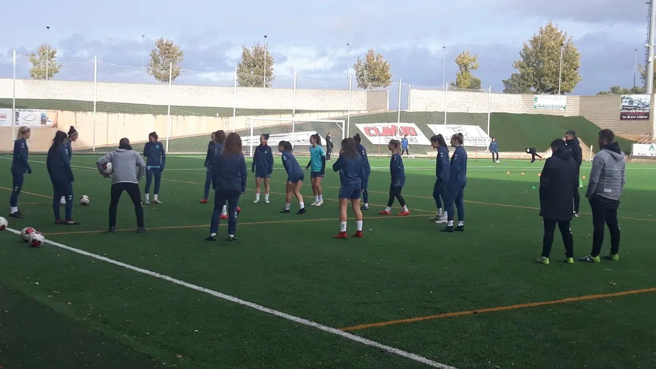 Entrenamiento del Zaragoza CFF. Foto: Zaragoza CFF
