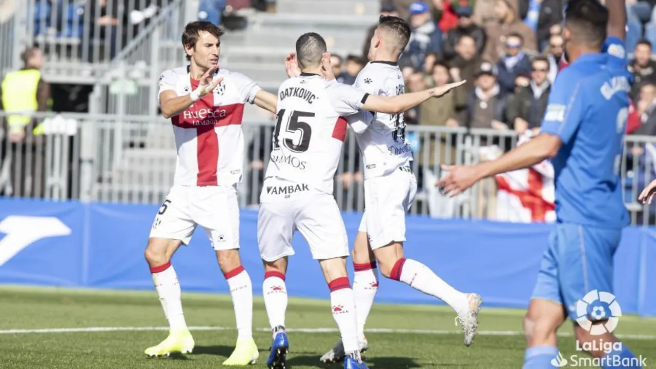 La SD Huesca celebra un gol en Fuenlabrada | Foto: LaLiga